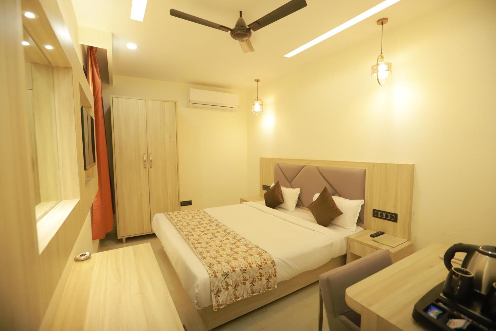 Zed Hotel - Delhi International Airport 新德里 外观 照片