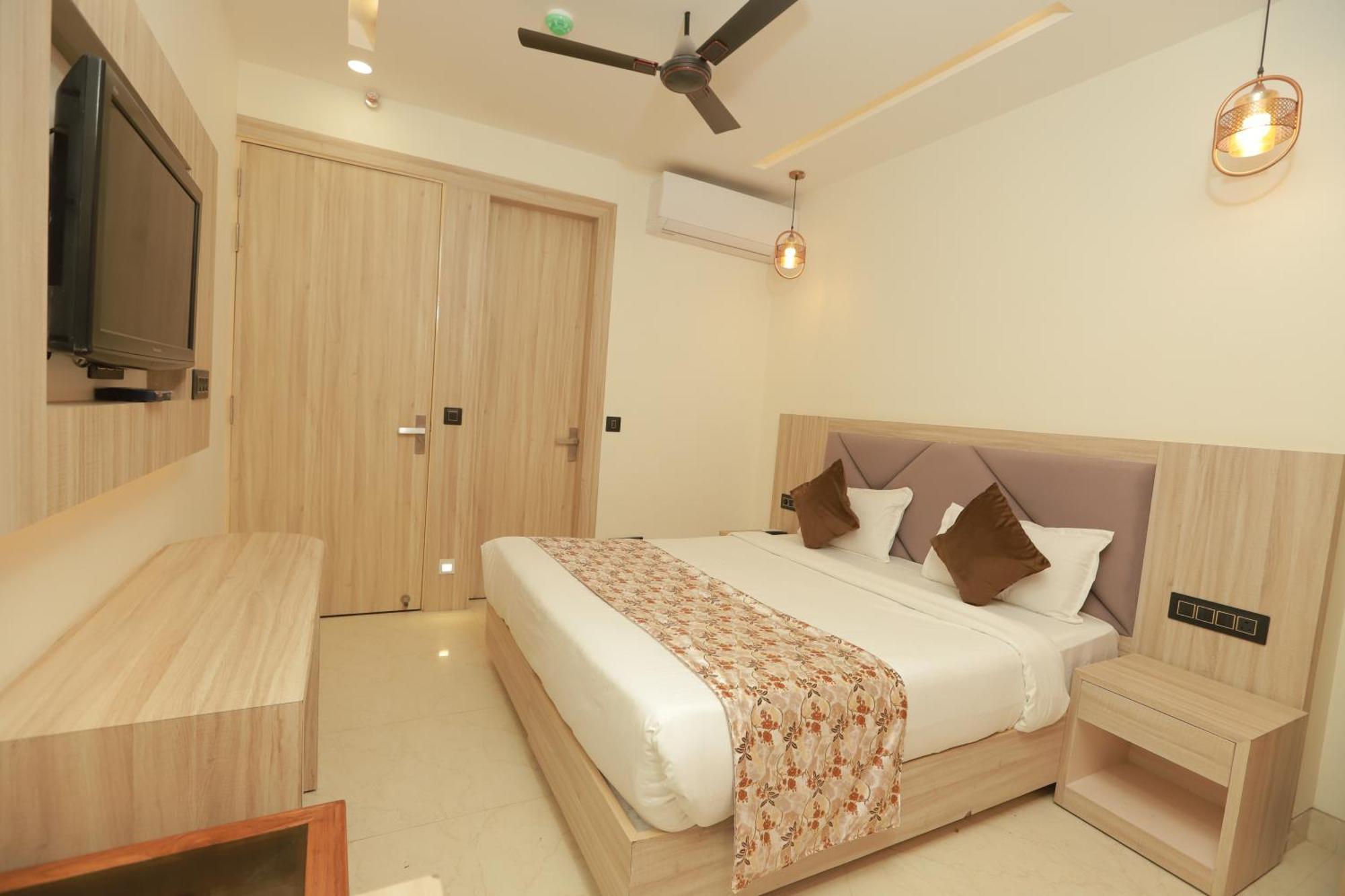 Zed Hotel - Delhi International Airport 新德里 外观 照片