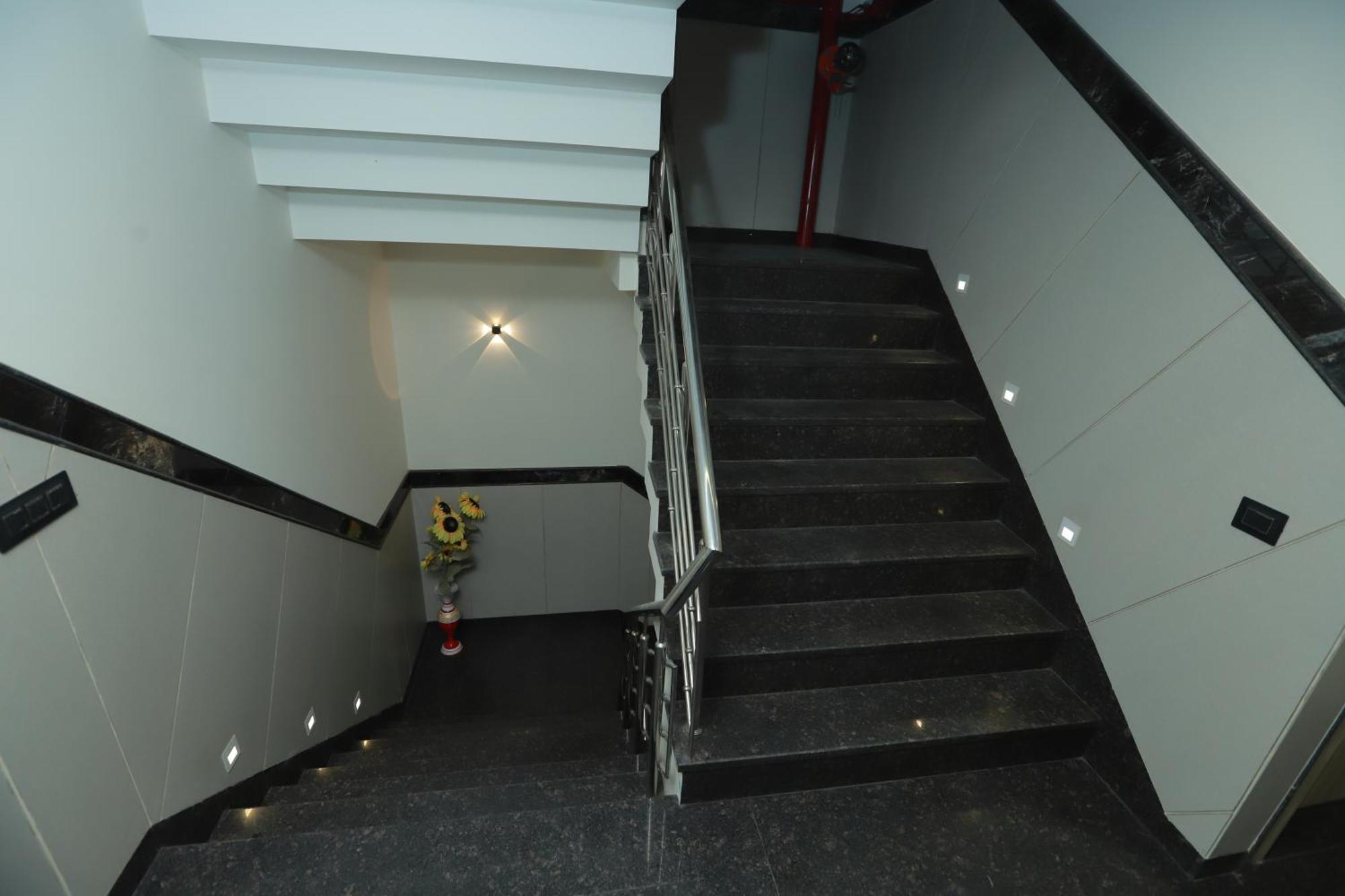 Zed Hotel - Delhi International Airport 新德里 外观 照片
