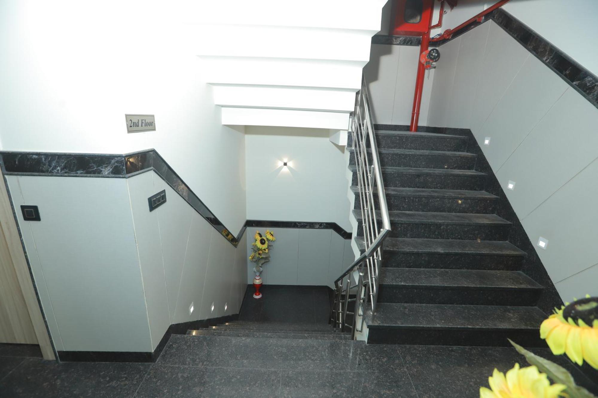 Zed Hotel - Delhi International Airport 新德里 外观 照片