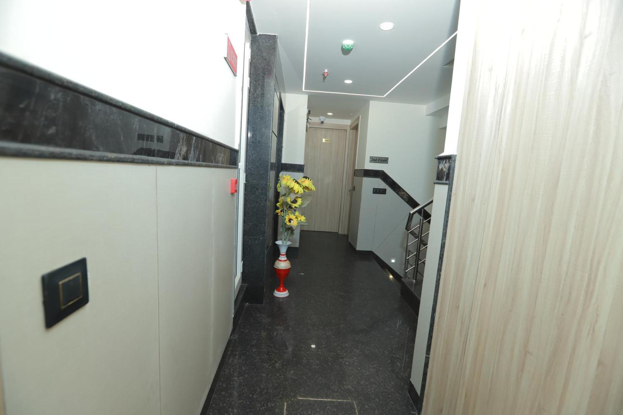 Zed Hotel - Delhi International Airport 新德里 外观 照片